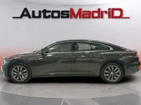 Usado VW Arteon 150 CV (110 kW) 2020 Gris / plata Berlina