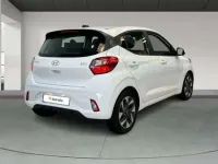 Używany Hyundai i10 67 KM (49 kW) 2024 Biały Hatchback