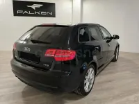 Usado Audi A3 Ambition 160 CV (117 kW) 2011 Negro Utilitario