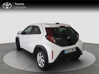 Usado Toyota Aygo X Play 72 CV (52 kW) 2024 Blanco SUV