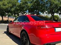 Usado Audi A4 143 CV (105 kW) 2013 Rojo Berlina