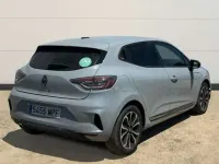 Usado Renault Clio V Techno 90 CV (66 kW) 2024 Gris Berlina