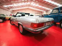 Usado Mercedes SL420 218 CV (160 kW) 1987 Gris Descapotable