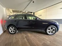Usado Jaguar F-Pace Prestige 180 CV (132 kW) 2019 Azul SUV