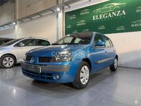 Usado Renault Clio II Expression 60 CV (44 kW) 2001 Azul Berlina