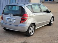Usado Mercedes A150 Avantgarde 95 CV (69 kW) 2006 Gris / plata Monovolumen