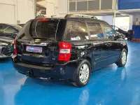 Usado Kia Carnival EX 185 CV (136 kW) 2007 Negro Monovolumen