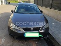 Usado Seat Leon Style 105 CV (77 kW) 2015 Gris / plata Berlina