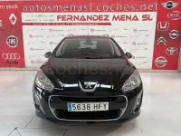 Usado Peugeot 308 SW Premium 120 CV (88 kW) 2011 Gris / plata Familiar