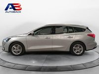Usado Ford Focus Trend 125 CV (91 kW) 2021 Gris / plata Familiar