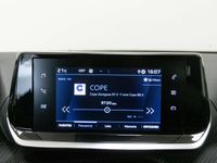 Usado Peugeot 2008 Active 130 CV (95 kW) 2023 Naranja SUV