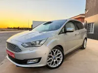 Usado Ford Grand C-Max Titanium 150 CV (110 kW) 2015 Gris / plata Monovolumen
