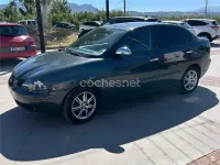 Usado Seat Cordoba 80 CV (58 kW) 2006 Gris / plata Berlina