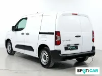 Usado Citroën Berlingo 102 CV (75 kW) 2024 Blanco Monovolumen