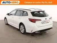 Usado Toyota Corolla Active 140 CV (102 kW) 2024 Blanco Familiar