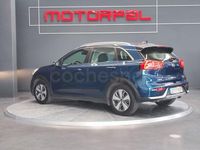 Usado Kia Niro 141 CV (103 kW) 2018 Azul SUV