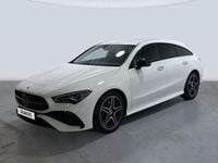 Usado Mercedes CLA200 150 CV (110 kW) 2025 Blanco Familiar