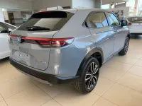 Usado Honda HR-V Elegance 131 CV (96 kW) 2025 Gris / plata SUV