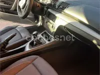 Usado BMW 118 122 CV (89 kW) 2008 Azul Utilitario