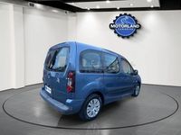 Usado Citroën Berlingo XTR 100 CV (73 kW) 2016 Azul Monovolumen