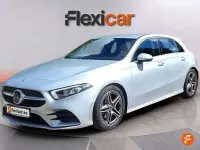 Usado Mercedes A180 109 CV (80 kW) 2018 Gris Utilitario