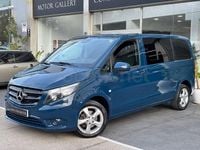 Usado Mercedes Vito Marco Polo 114 CV (83 kW) 2017 Azul Van