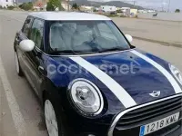Usado Mini Cooper D 116 CV (85 kW) 2018 Azul Utilitario