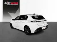 Usado Peugeot 308 Active 130 CV (95 kW) 2023 Blanco Berlina
