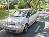Usado Opel Meriva Enjoy 70 CV (51 kW) 2006 Blanco Monovolumen