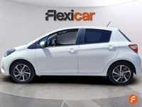 Usado Toyota Yaris Active 69 CV (50 kW) 2019 Blanco Berlina