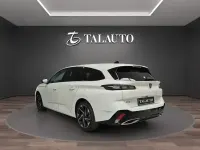 Usado Peugeot 308 Allure 130 CV (95 kW) 2023 Blanco Berlina