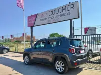 Usado Jeep Renegade Limited 120 CV (88 kW) 2018 Gris / plata SUV