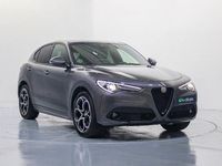 Usado Alfa Romeo Stelvio Veloce 210 CV (154 kW) 2021 Gris / plata SUV