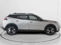 Usado Peugeot 2008 Allure 131 CV (96 kW) 2024 Gris SUV
