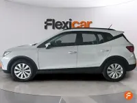 Usado Seat Arona Style 115 CV (84 kW) 2024 Blanco SUV