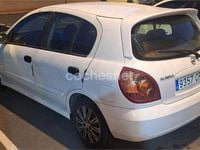 Usado Nissan Almera 98 CV (72 kW) 2003 Blanco Berlina