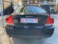 Usado Volvo S60 Summum 163 CV (119 kW) 2006 Negro Berlina