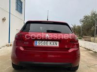 Usado Peugeot 308 Allure 130 HP (95 kW) 2019 Vermelho Sedan