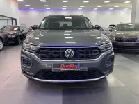 Usado VW T-Roc Edition 115 CV (84 kW) 2021 Gris / plata SUV