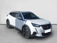 Usado Peugeot 2008 Allure 101 CV (74 kW) 2021 Blanco SUV
