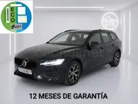 Usado Volvo V60 197 CV (144 kW) 2023 Negro Familiar
