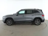 Usado Mercedes GLB200 AMG line 150 CV (110 kW) 2024 Gris SUV