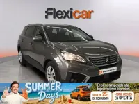Usado Peugeot 5008 Active 120 CV (88 kW) 2018 Marrón SUV