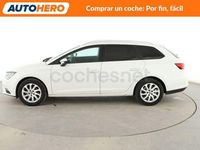 Usado Seat Leon Style 110 CV (80 kW) 2016 Blanco Familiar