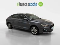 Usado Hyundai i30 120 CV (88 kW) 2019 Gris/plata
