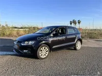 Usado VW Polo Advance 90 CV (66 kW) 2015 Negro Berlina
