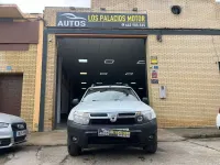 Usado Dacia Duster Ambiance 109 CV (80 kW) 2011 Blanco SUV