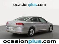Usado VW Passat Edition 120 CV (88 kW) 2018 Gris plata Berlina