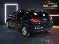 Usado Peugeot 308 Allure 110 CV (80 kW) 2018 Azul Berlina