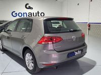 Usado VW Golf VII Business 105 CV (77 kW) 2015 Gris / plata Berlina